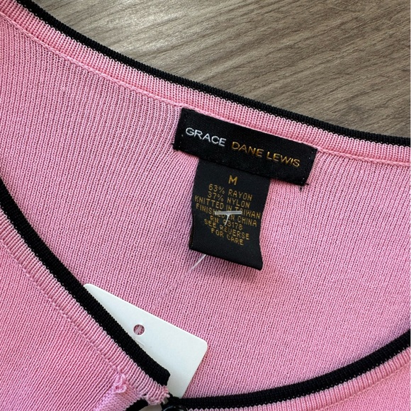 💕Vintage Pink with Black Trim Coquette Floral Detail Cardigan💕 - Picture 3 of 6